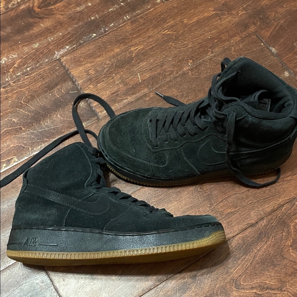 Black High-Top Youth Nikes